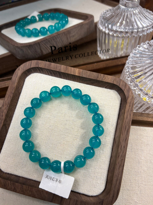 Fluorescent Amazonite 9mm